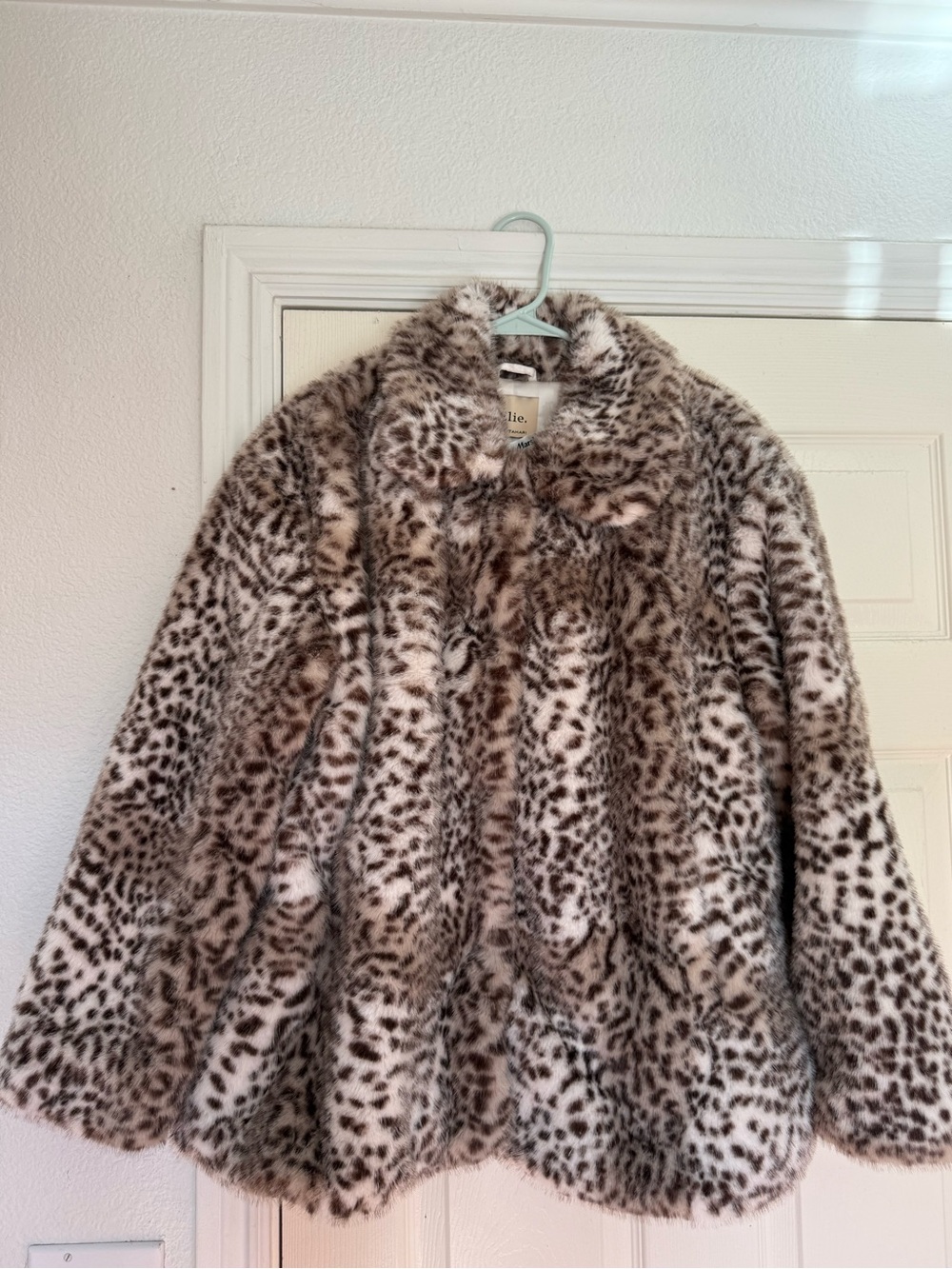 Elie Tahari Cream and Brown Faux Fur Leopard Print Coat
